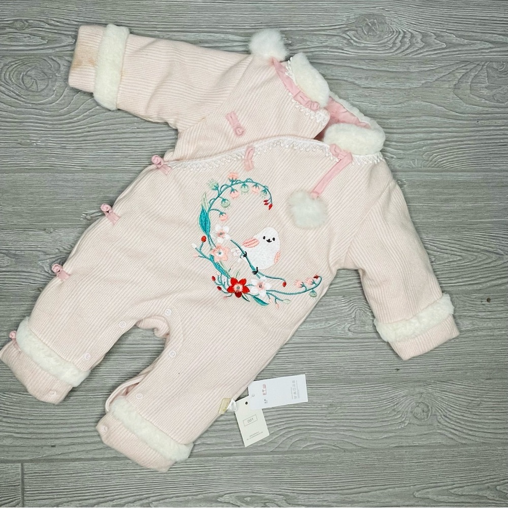 Nwt nannan bao baby outfit kimono style one piece winter jumper outfit snow suit